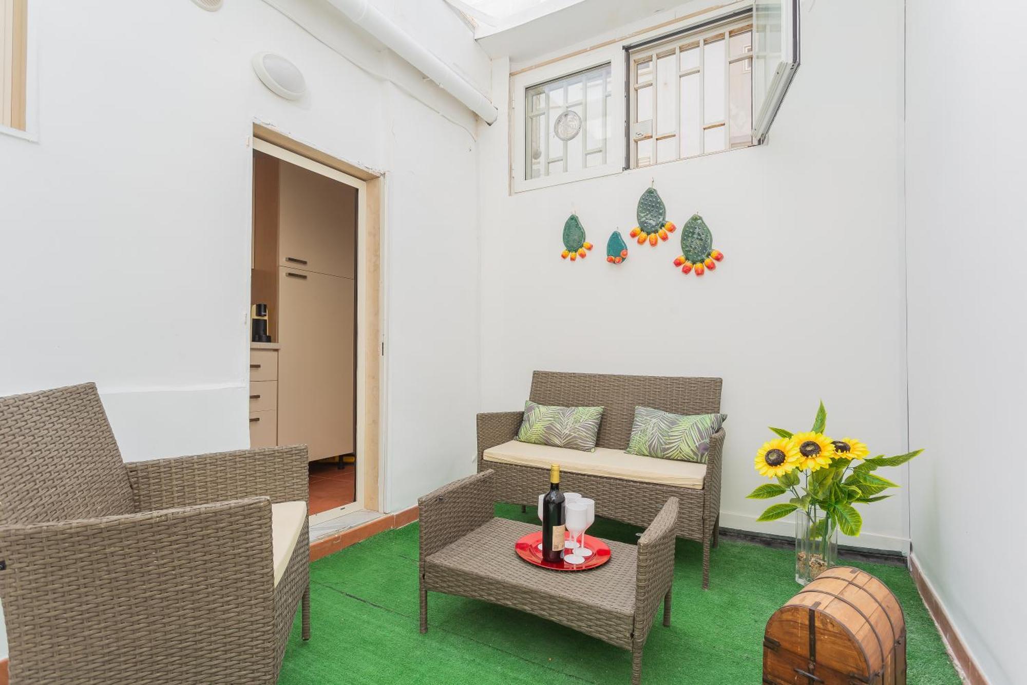 Rovi Garden House *